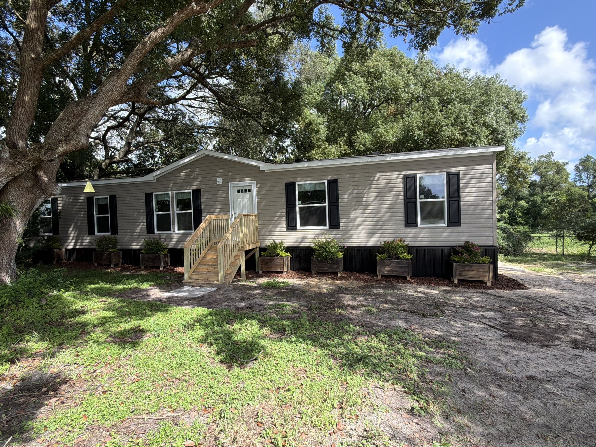 010-after-new-home-front-exterior