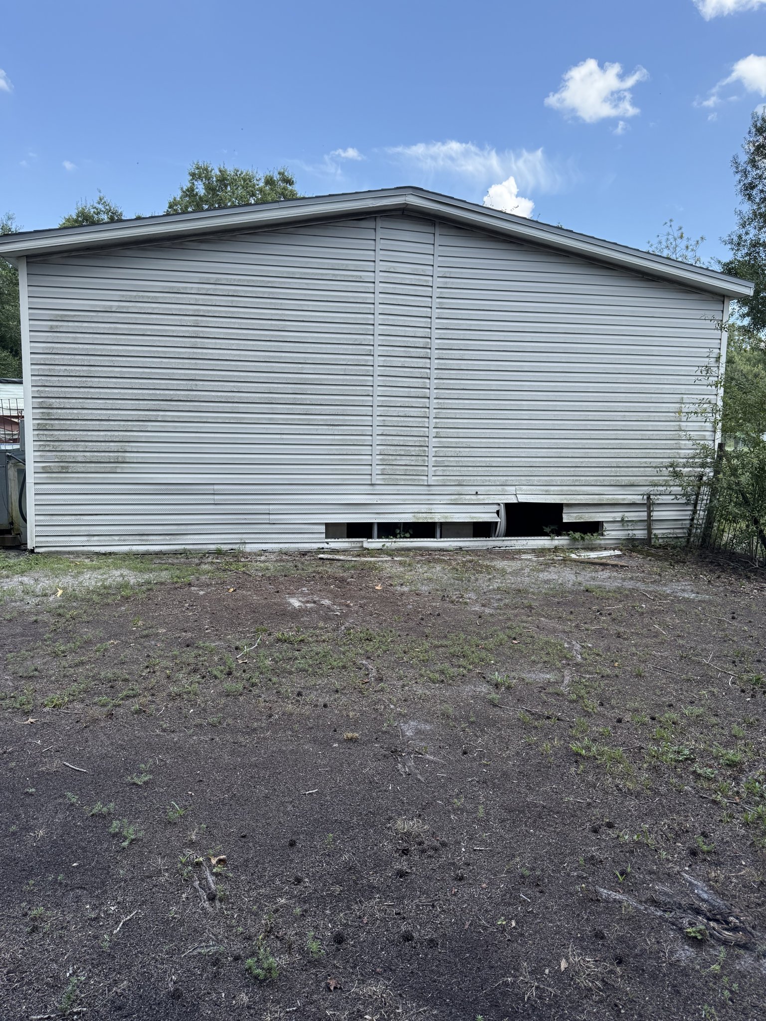 04-before-no-skirting