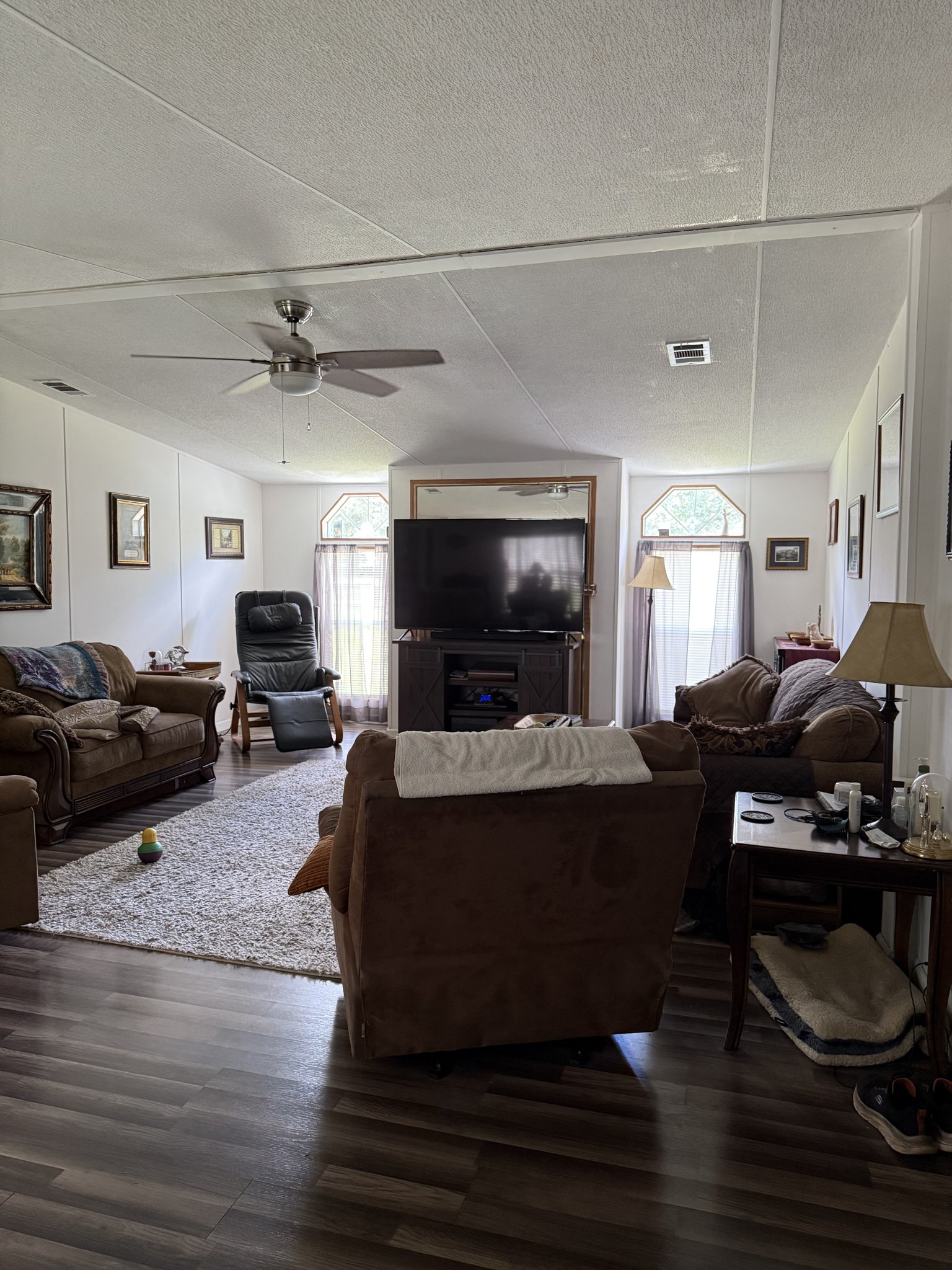 07-before-living-room