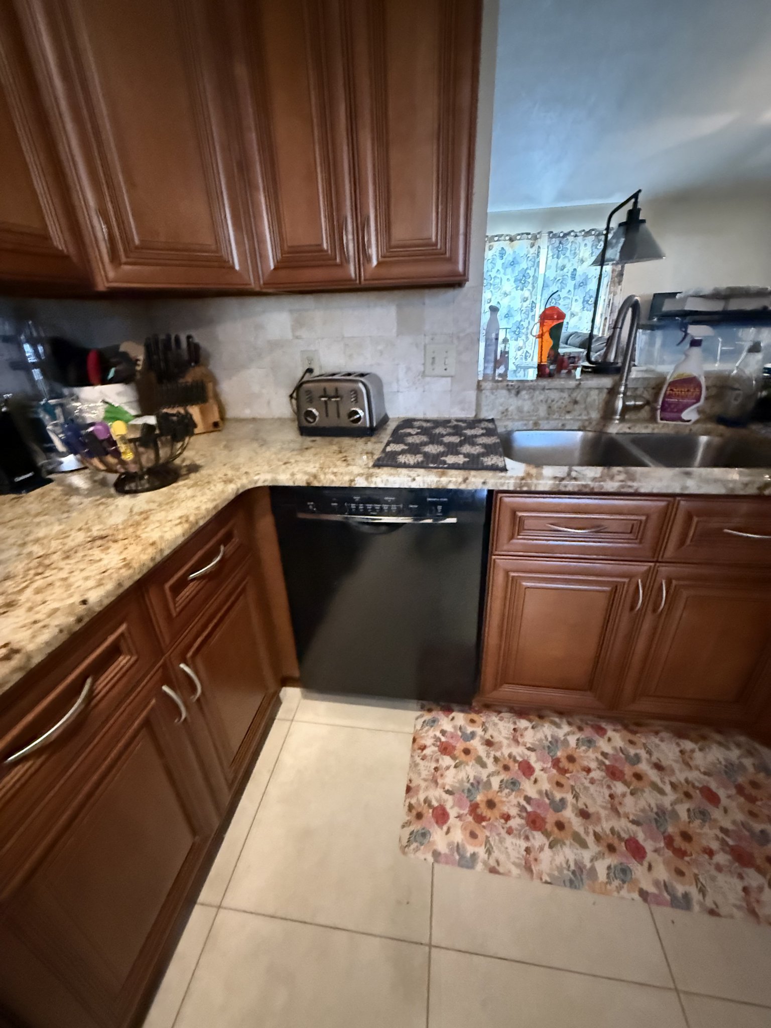 07-kitchen-2-o